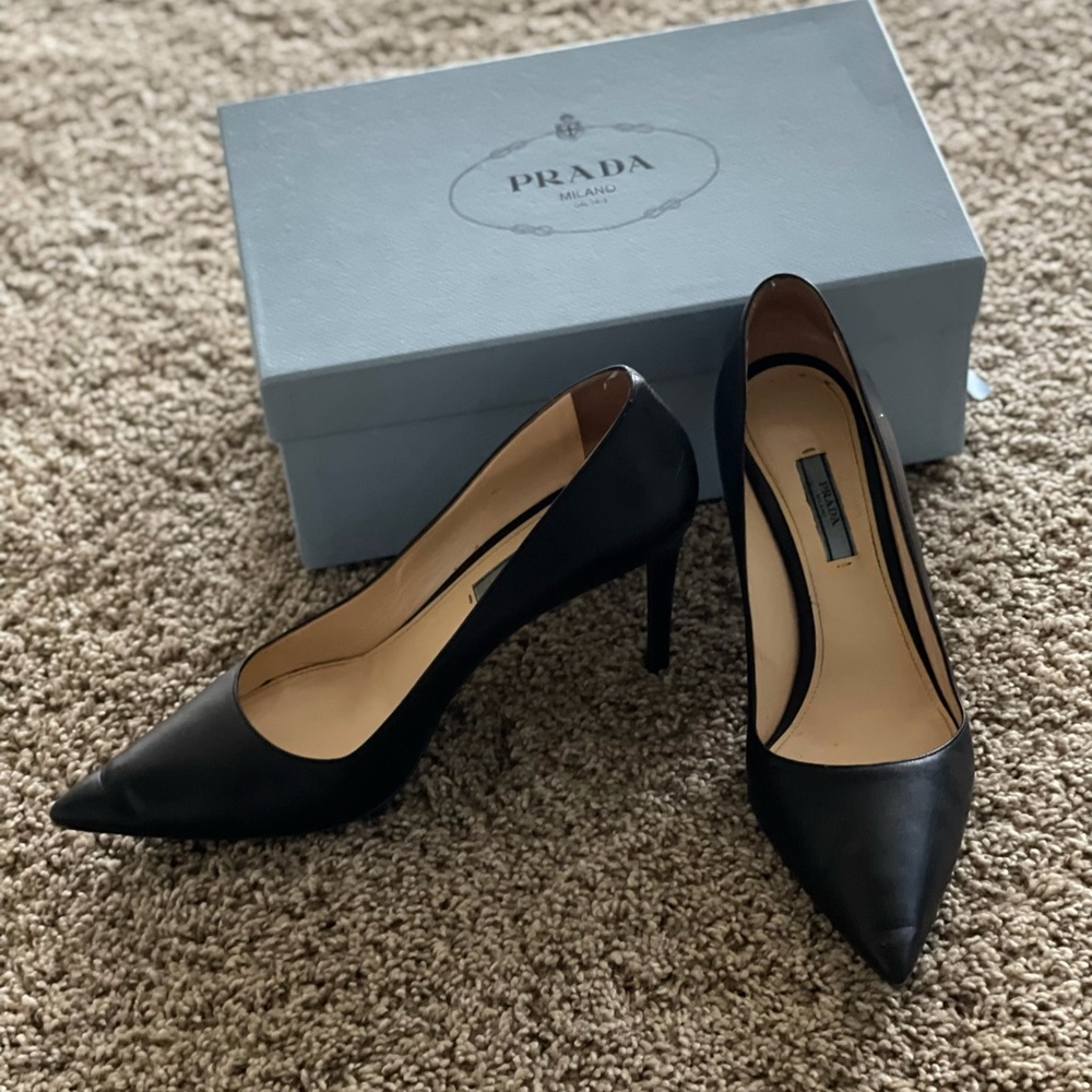 Prada Pointed Pumps - Picture 3 of 6